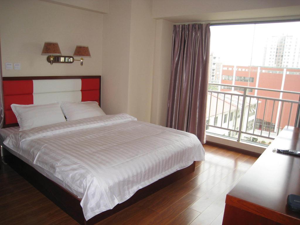 Chun Tian Hui Gu Holiday Hotel Κούνμινγκ Δωμάτιο φωτογραφία