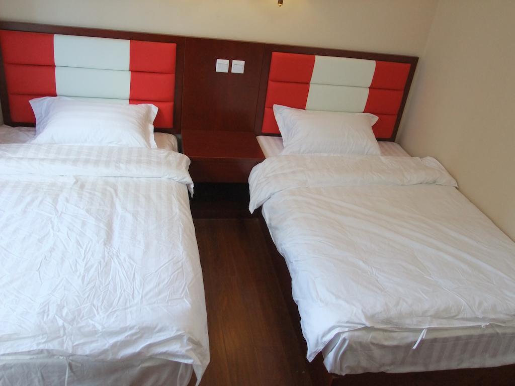 Chun Tian Hui Gu Holiday Hotel Κούνμινγκ Δωμάτιο φωτογραφία