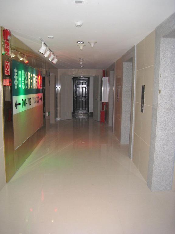 Chun Tian Hui Gu Holiday Hotel Κούνμινγκ Δωμάτιο φωτογραφία